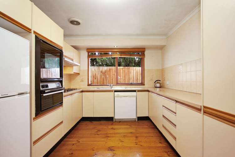 Fifth view of Homely house listing, 27 Larool Avenue, Saint Helena VIC 3088