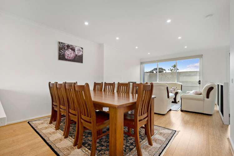 Main view of Homely townhouse listing, 2/87 Middleborough Road, Burwood VIC 3125