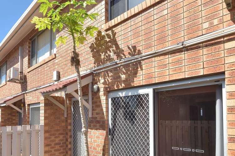 Second view of Homely unit listing, 5/7 Eden Street, South Gladstone QLD 4680