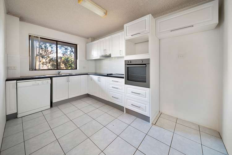 Main view of Homely unit listing, 13/60-66 Auburn Street, Sutherland NSW 2232