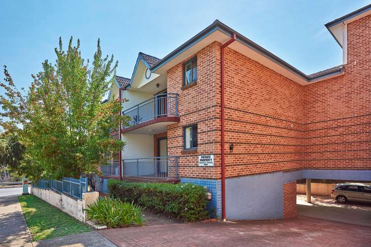 Main view of Homely unit listing, 2/10-12 Hassall Street, Westmead NSW 2145