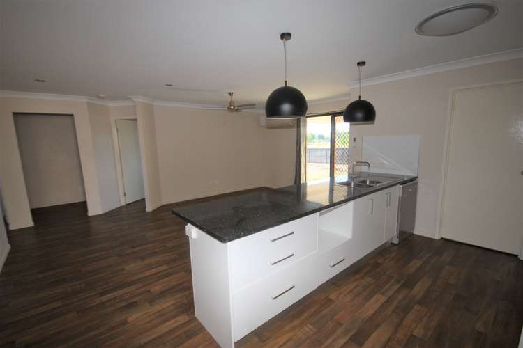 Fifth view of Homely house listing, 2 Halberstater Close, Biloela QLD 4715
