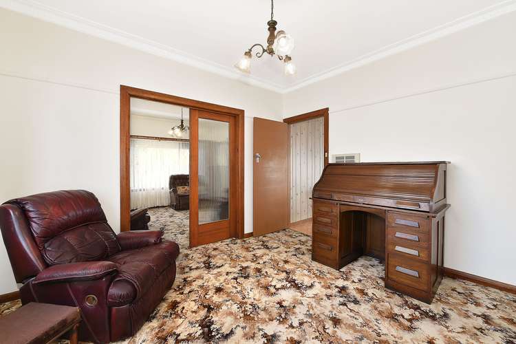 Fifth view of Homely house listing, 2 Shore Grove, Coburg North VIC 3058