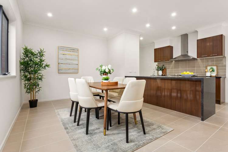 Fifth view of Homely townhouse listing, 2/129 Windella Crescent, Glen Waverley VIC 3150