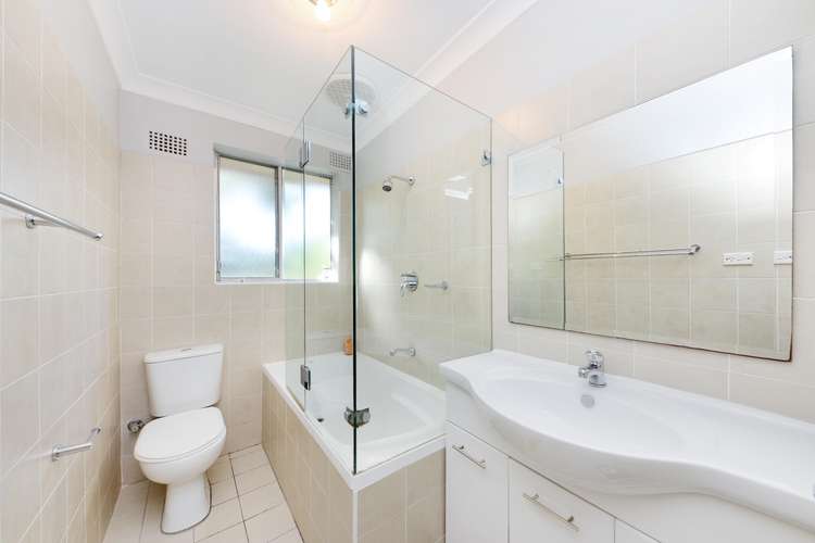 Third view of Homely apartment listing, 4/64 Howard Street, Randwick NSW 2031