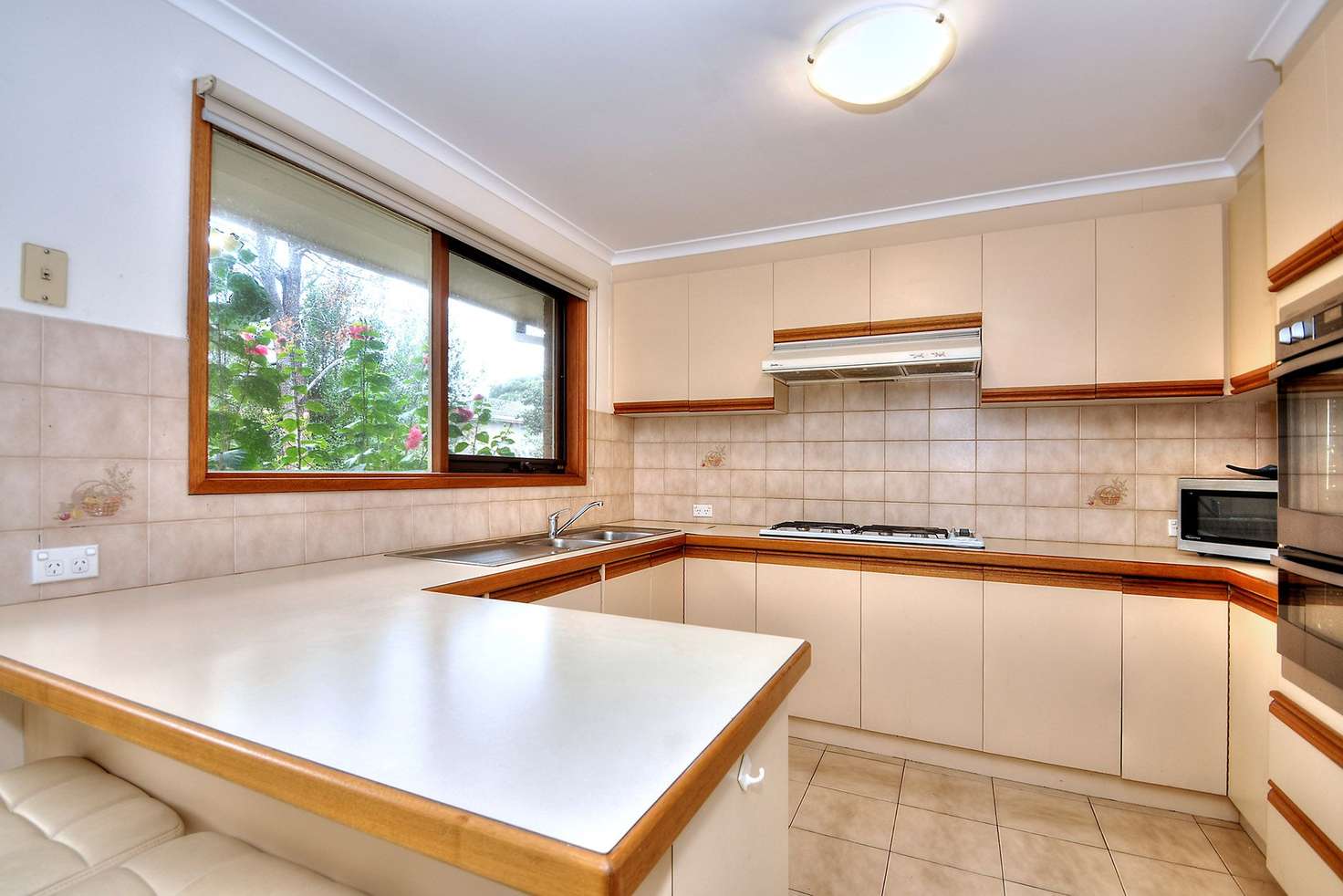 Main view of Homely unit listing, 2/43 Summerhill Avenue, Wheelers Hill VIC 3150