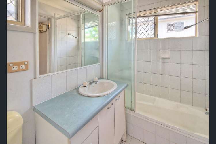 Fifth view of Homely unit listing, 9/25 Grosvenor Street, Yeerongpilly QLD 4105