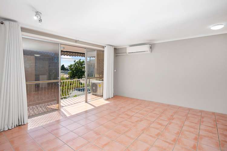 Third view of Homely apartment listing, 4/120 Stanhill Drive, Chevron Island QLD 4217