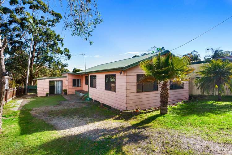 Main view of Homely house listing, 14 Laelana Avenue, Budgewoi NSW 2262