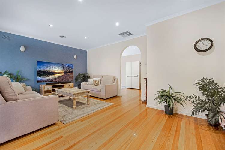 Fourth view of Homely house listing, 1 Wedge Court, Glen Waverley VIC 3150