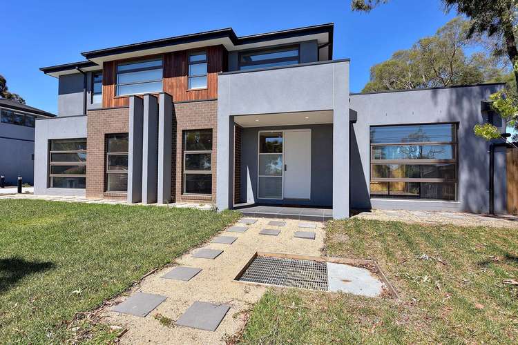 Main view of Homely townhouse listing, 1/31 Livingstone Road, Vermont South VIC 3133