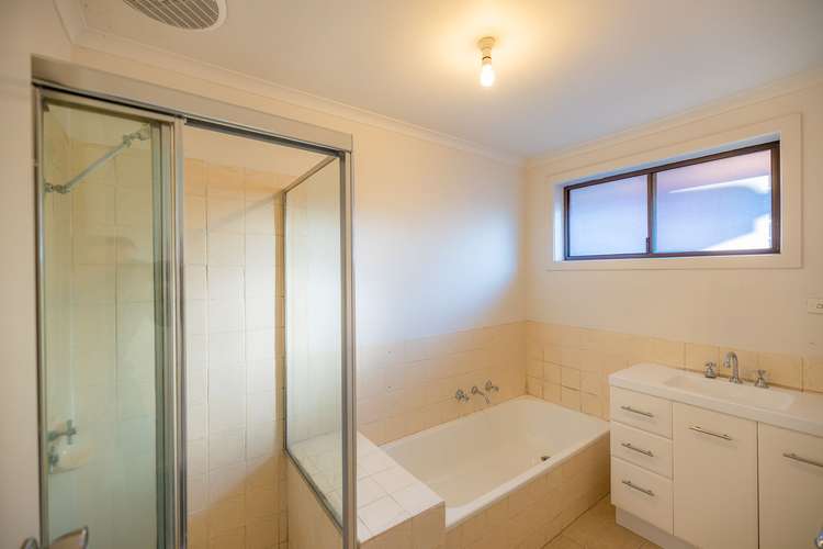 Fourth view of Homely unit listing, 4/15 Milton Avenue, Clayton South VIC 3169
