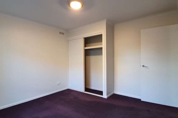 Fourth view of Homely unit listing, 2/7 Golf Links Avenue, Oakleigh VIC 3166