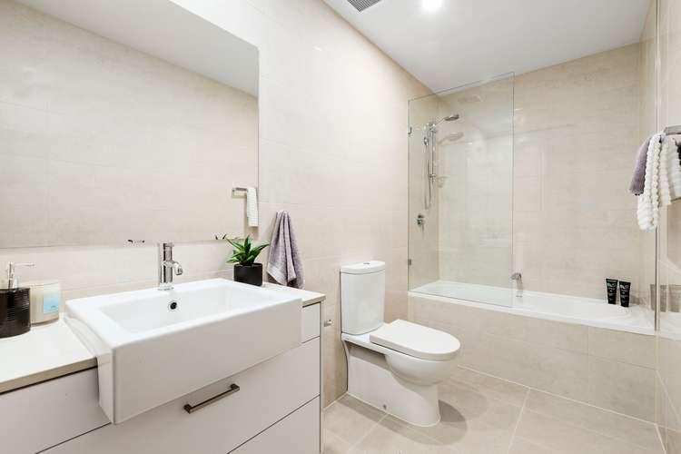 Sixth view of Homely apartment listing, 6/39 Parkers Road, Parkdale VIC 3195