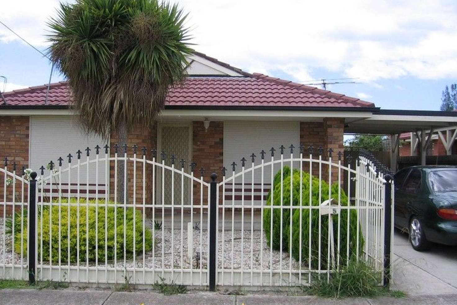 Main view of Homely house listing, 5 Brennan Court, Altona Meadows VIC 3028