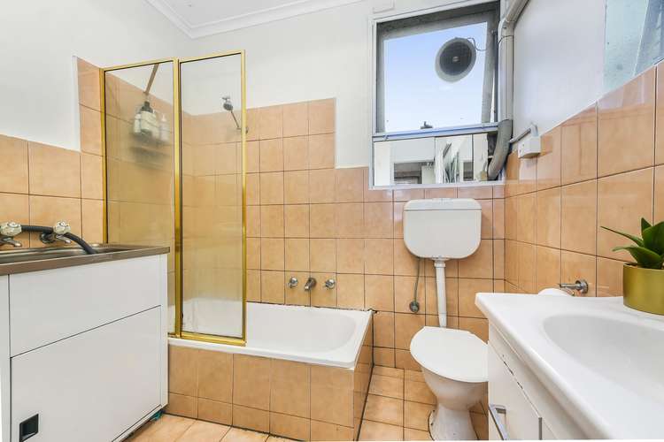 Sixth view of Homely apartment listing, 4/163 Murrumbeena Road, Murrumbeena VIC 3163