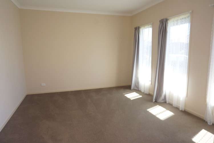 Third view of Homely house listing, 33 Flinders Park Drive, Officer VIC 3809
