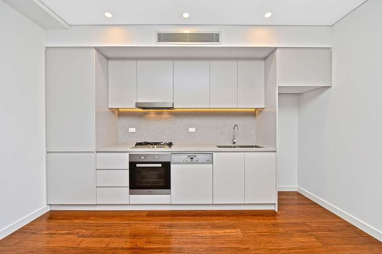 Second view of Homely apartment listing, 6/13-15A Porter Street, Ryde NSW 2112