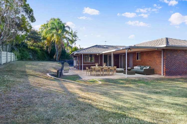 Second view of Homely house listing, 5 Lindesay Court, Sinnamon Park QLD 4073