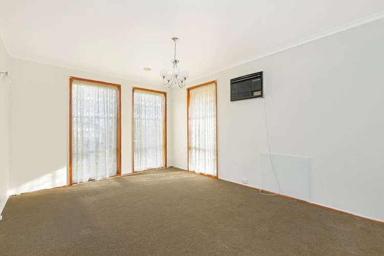 Third view of Homely house listing, 3 Leech Court, Jacana VIC 3047