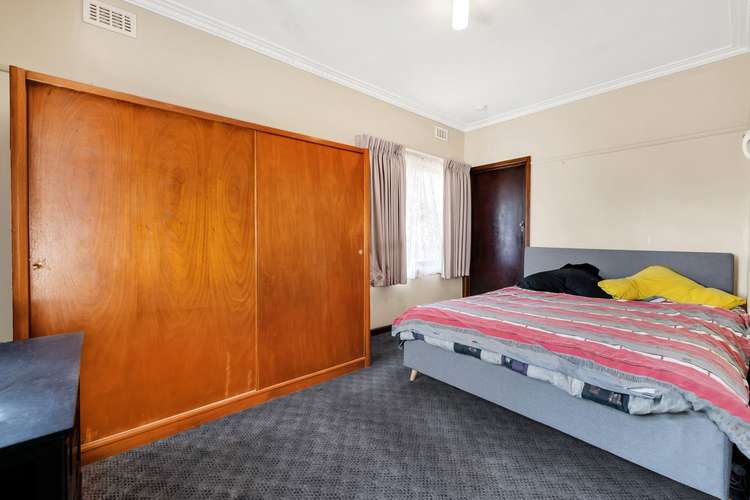 Sixth view of Homely house listing, 5 Scotsburn Grove, Werribee VIC 3030