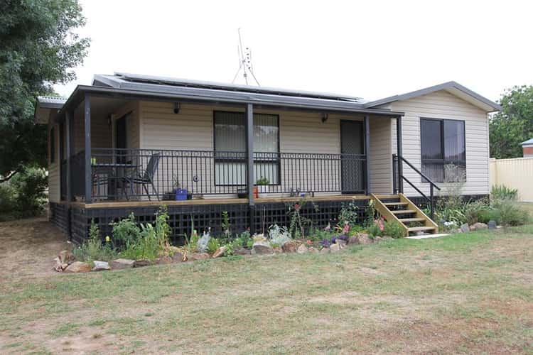 36 Dry Street, Boorowa NSW 2586