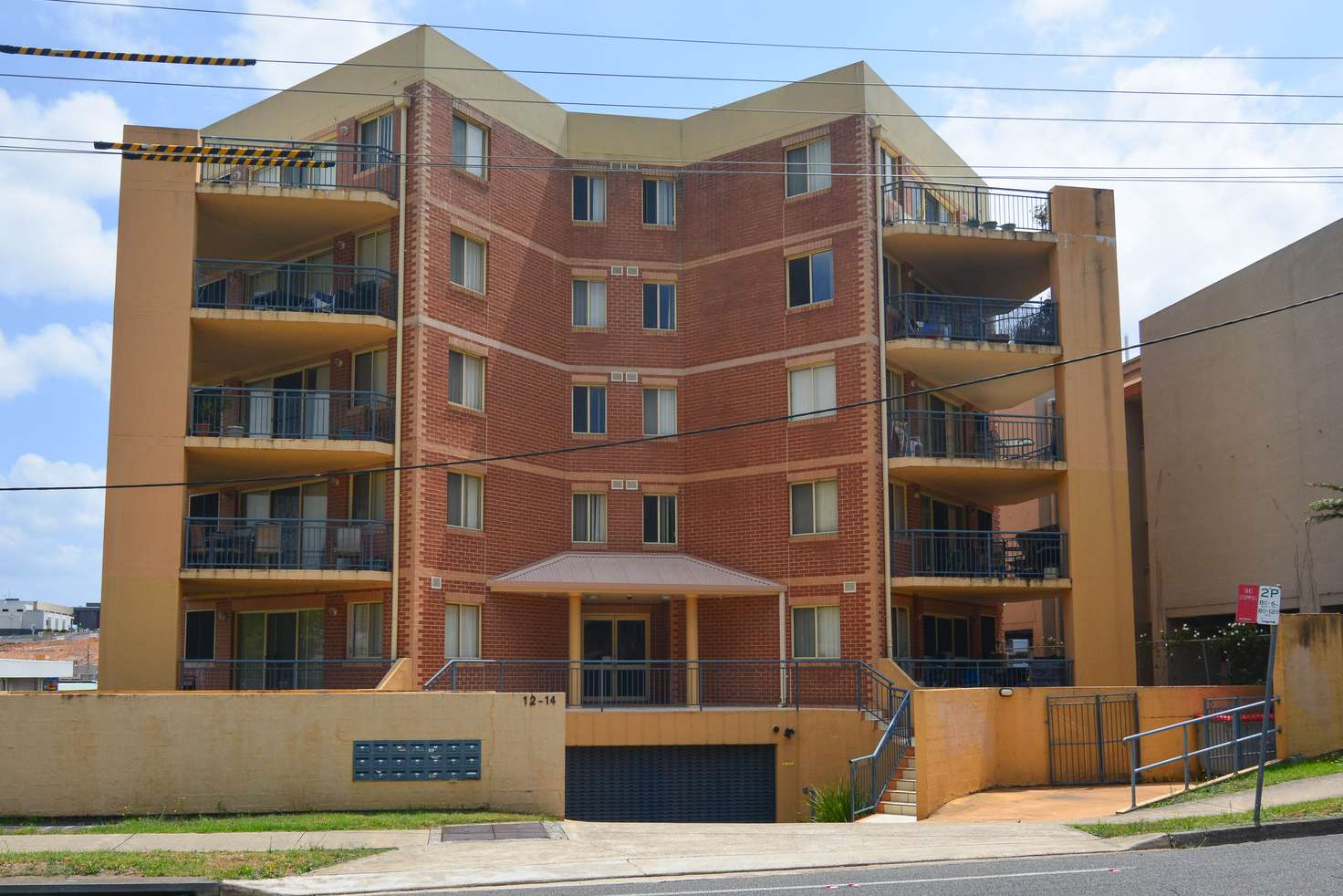 Main view of Homely unit listing, 1/12-14 Hills Street, Gosford NSW 2250