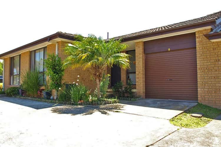 Main view of Homely house listing, 2/9-11 Gascoigne Road, Gorokan NSW 2263