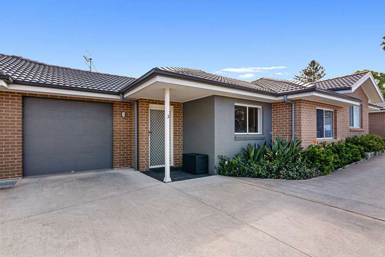 Main view of Homely villa listing, 3/13 Skyline Street, Gorokan NSW 2263