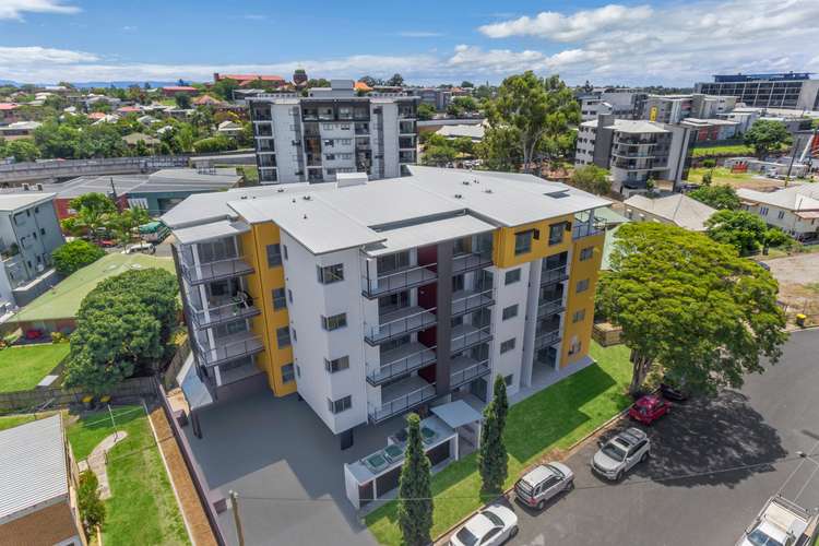 Main view of Homely apartment listing, 4/2-4 Amisfield Avenue, Nundah QLD 4012