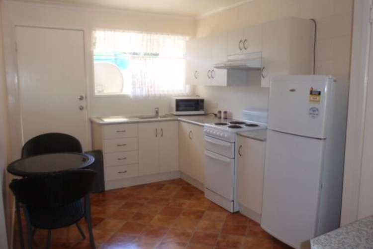 Main view of Homely unit listing, 2/25 Campbell Street, Emerald QLD 4720