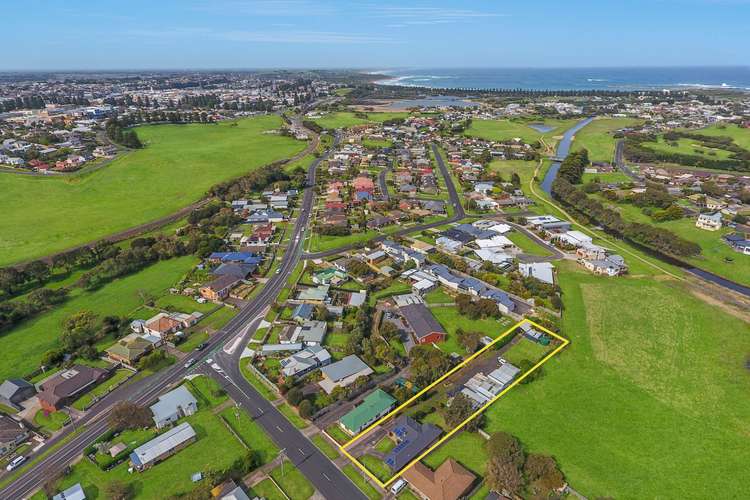 Third view of Homely house listing, 9 Davis Street, Warrnambool VIC 3280