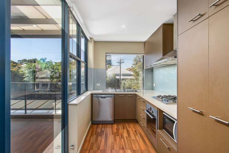 Main view of Homely townhouse listing, 2/211 Bulwer Street, Perth WA 6000