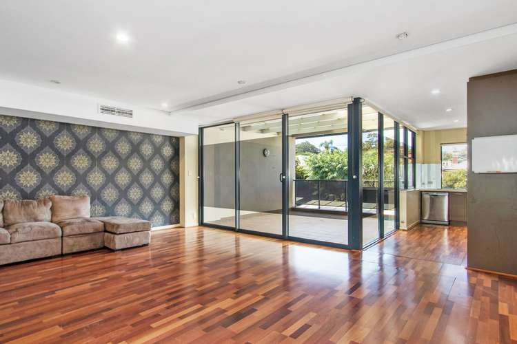Fourth view of Homely townhouse listing, 2/211 Bulwer Street, Perth WA 6000