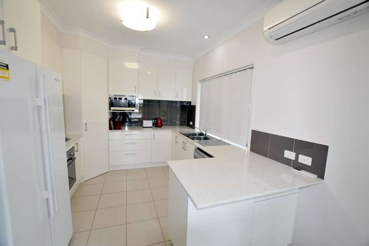 Fifth view of Homely house listing, 2/5 Worthington Street, West Gladstone QLD 4680