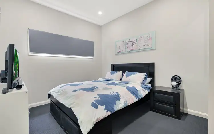 Fifth view of Homely unit listing, 17/26-28 Third Avenue, Macquarie Fields NSW 2564