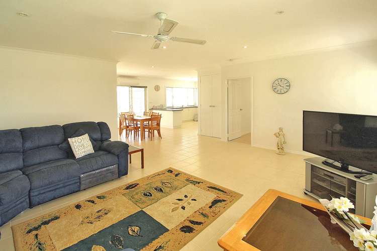 Third view of Homely house listing, 4 Cormorant Court, Jurien Bay WA 6516