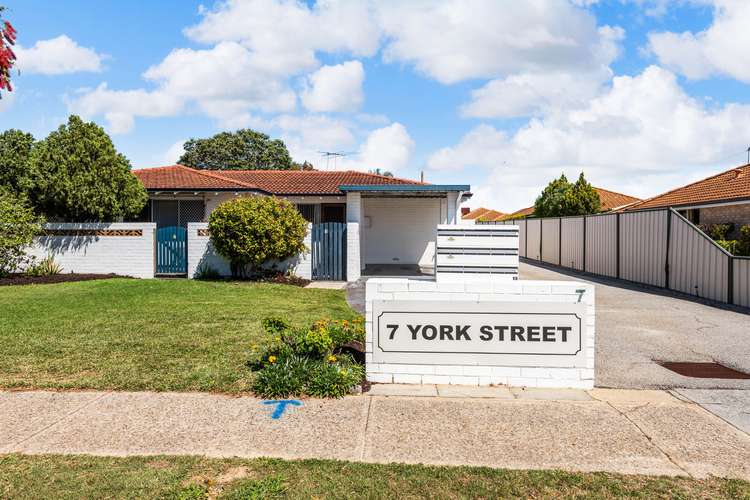 Second view of Homely unit listing, 1/7 York Street, Tuart Hill WA 6060