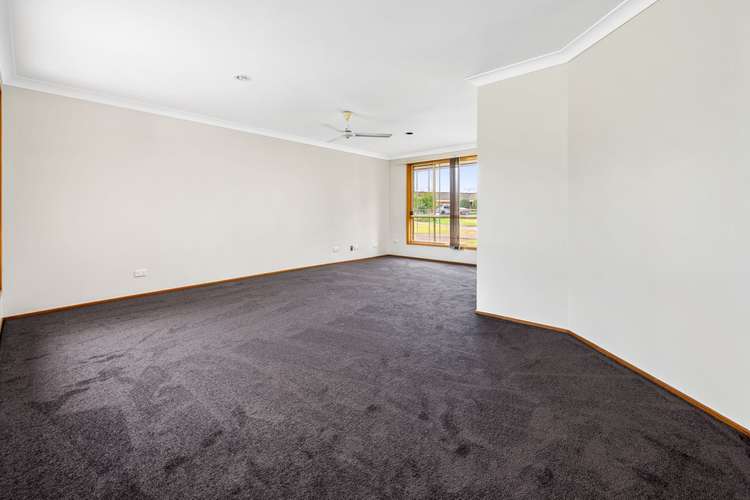 Sixth view of Homely house listing, 5 Jason Close, Hunterview NSW 2330