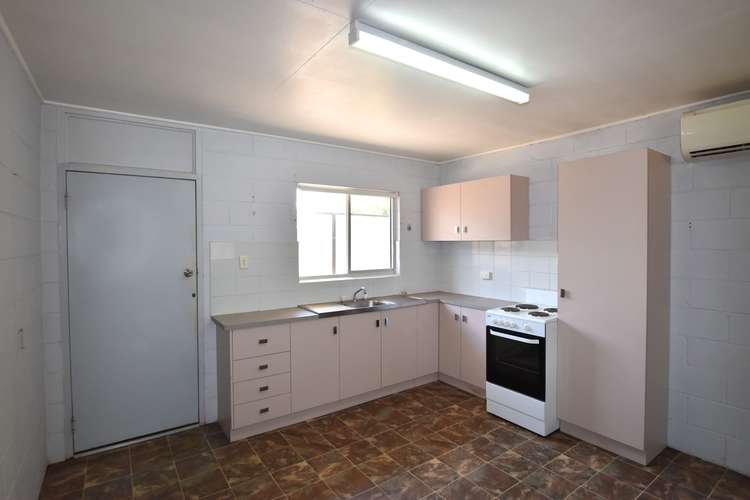 Fifth view of Homely unit listing, 2/5 Douglas Avenue, Sun Valley QLD 4680