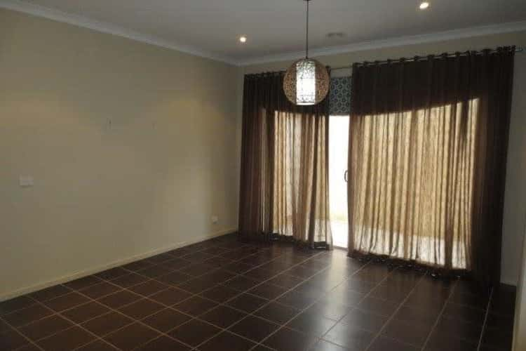 Third view of Homely house listing, 10 Madison Drive, Craigieburn VIC 3064