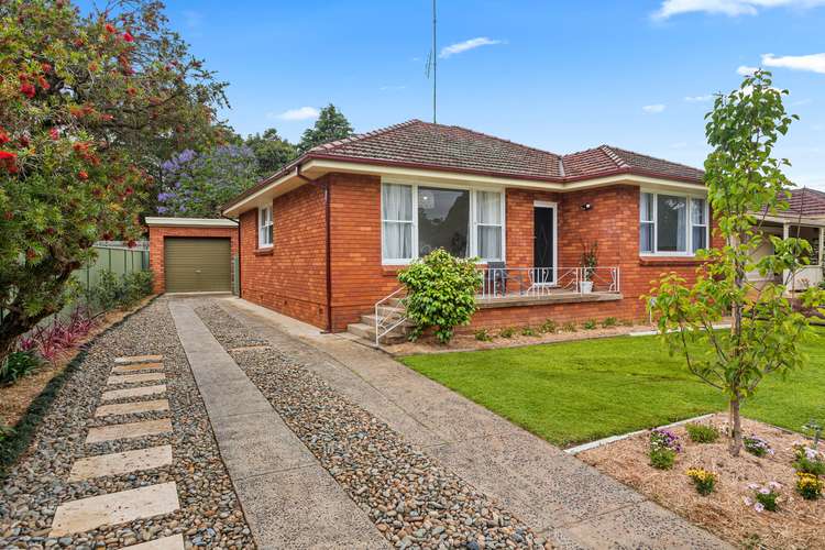 62 Thames Street, West Wollongong NSW 2500