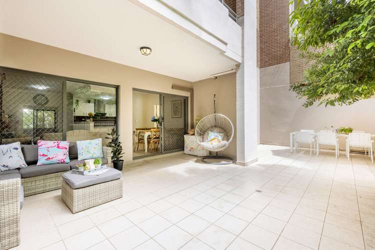 203/3-5 Clydesdale Place, Pymble NSW 2073