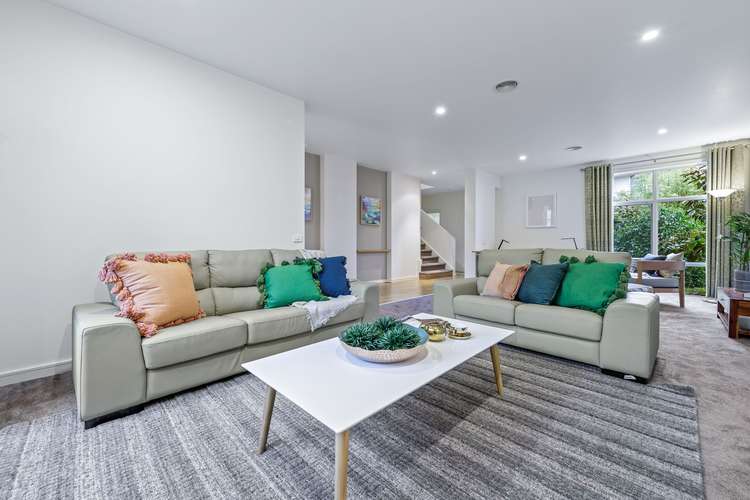 Third view of Homely house listing, 19 Lansdowne Circuit, Mulgrave VIC 3170