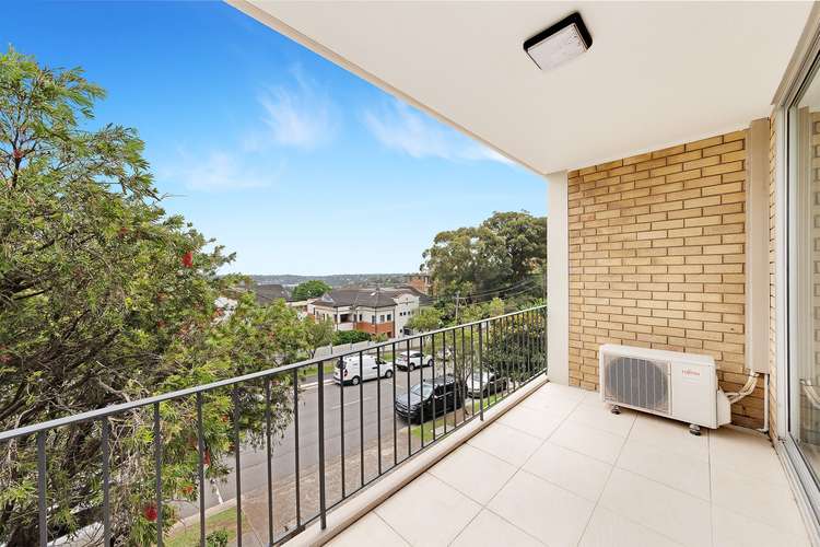 Third view of Homely apartment listing, 4/5 Sutherland Street, Cremorne NSW 2090