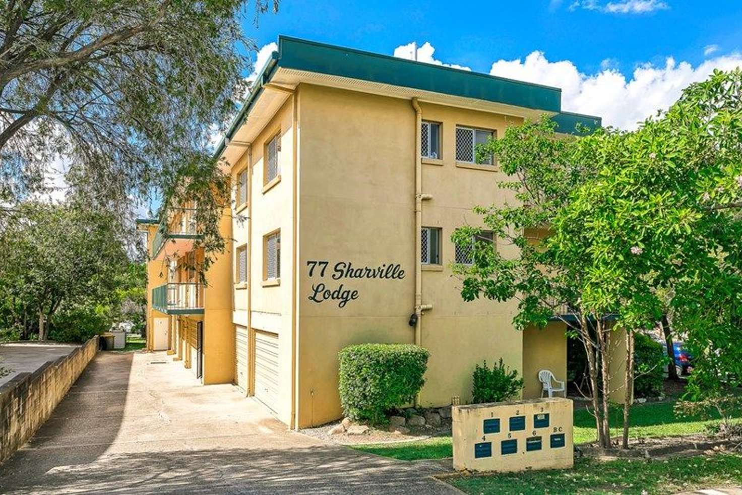 Main view of Homely unit listing, Unit 4/77 Farnell Street, Chermside QLD 4032