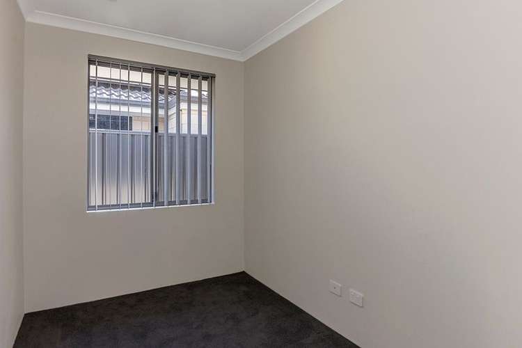 Seventh view of Homely house listing, 21 Japoon Vista, Baldivis WA 6171