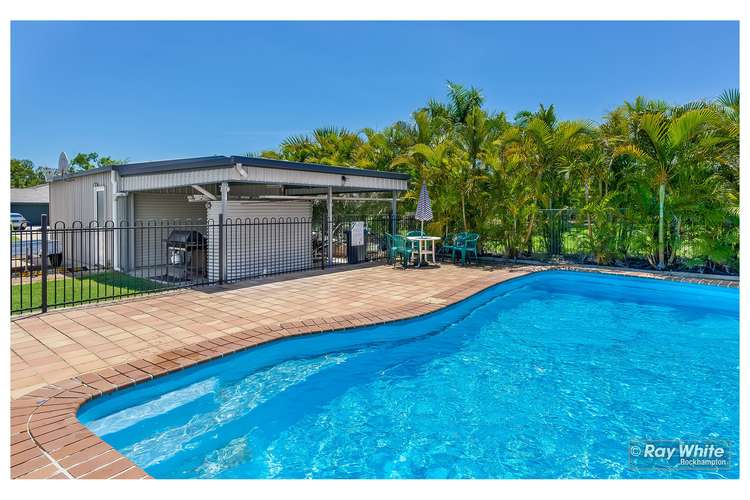 Second view of Homely house listing, 2 Jewell Court, Parkhurst QLD 4702