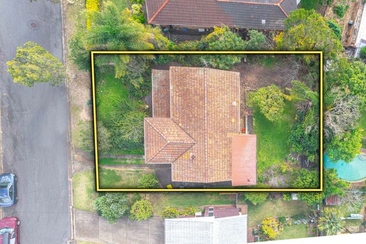 Main view of Homely house listing, 27 Wunulla Street, Mount Gravatt East QLD 4122