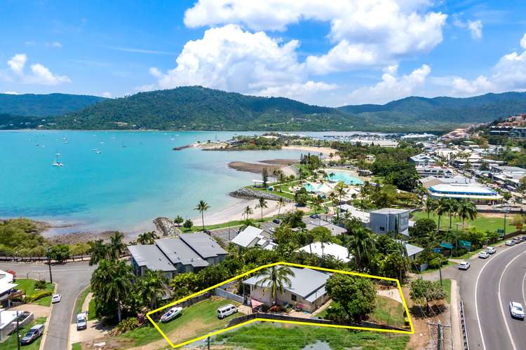 239 Shute Harbour Road, Airlie Beach QLD 4802